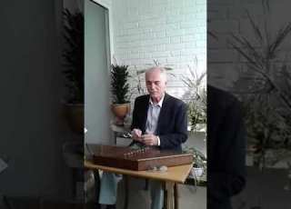 Playing Santour By Master Abdollah Maarefi سنتور نوازي استاد عبدالله معارفي تهران ١٣٩٧