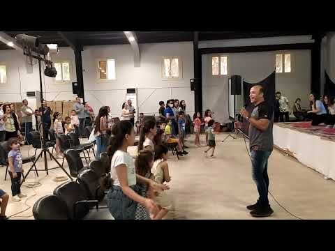 ترنيمة سنه سنتين خمسة او عشرة ـ رضا جليل ترنيمة سنه سنتين خمسة او عشرة ـ رضا جليل