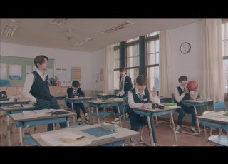 TXT 투모로우바이투게더 하굣길 Way Home Official MV Eye Contact Ver