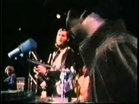 Booker T The MG S Time Is Tight Live 1970