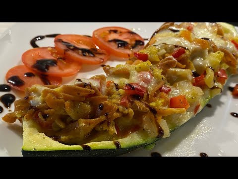Gefüllte überbackene Zucchini Mit Lowcarb Nudeln