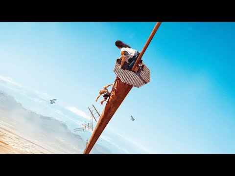 بنات يتسلقون اعلى برج بالعالم لكن واحدة منهن تبقى عالقة بلا اكل او شرب على اعلى مرتفع Fall