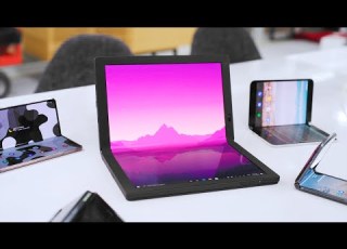 The First Folding Screen Tablet