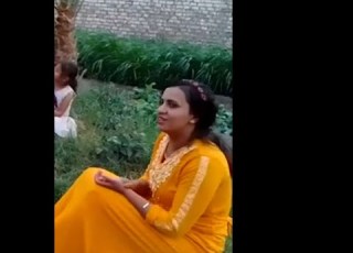 ترنيمة شايل الشيله يسوع عني المرنمه ماريان امير دميان