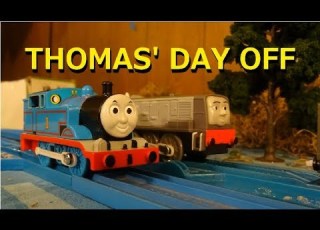  Tomy Trackmaster Thomas Day Off