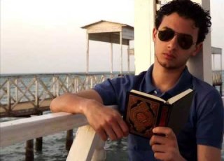 ما تيسر من سوره ق مصطفي عاطف