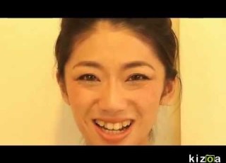 表情筋トレーニング たるみ シワにさようなら 毎日鍛えればすっきりとした小顔になれる お顔 表情筋 の変顔体操です 福岡市中央区 メイクアップイマジン メイクスクール 表情筋トレーニング
