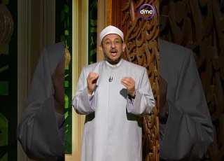 اللهم ارزقنا الحلال وبارك لنا فيه وباعد بيننا وبين الحرام كما باعدت بين المشرق والمغرب