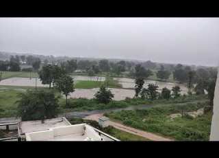  Gujrat Bakor Police Station At About Half An River