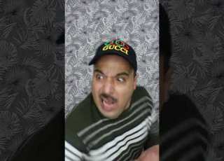 قرد قرد ياكل فستق قرد مخيف مقلب القرد مقطع مضحك قرمش