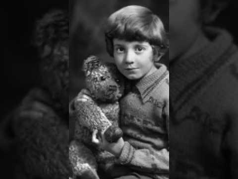 Christopher Robin HATED Winnie The Pooh