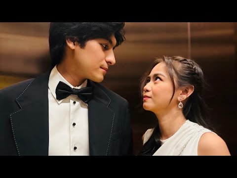 بنت واحده بس فى فصل كله ولاد وكلهم بيحبوها مطلوب منها تختار بين رئيس الفصل وشاب وسيم بنت واحده بس فى فصل كله ولاد وكلهم بيحبوها مطلوب منها تختار بين رئيس الفصل وشاب وسيم