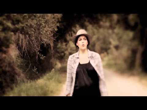 SOUAD MASSI Houria Clip Officiel