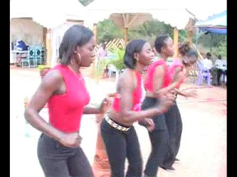 Les Wanyika Ombi Lako