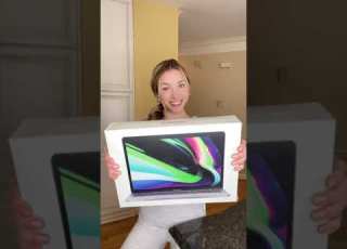  M1 MacBook Pro Unboxing Shorts