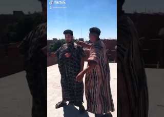 اديلو فى وشو غفلو مش هتبطل ضحك