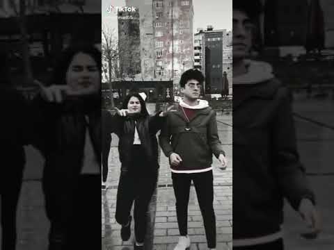 يا ابيض يا اسود قصة حياتي وكل اكاياتي