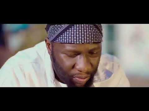 Roma Ft Abiud Nipeni Maua Yangu Official Music Video