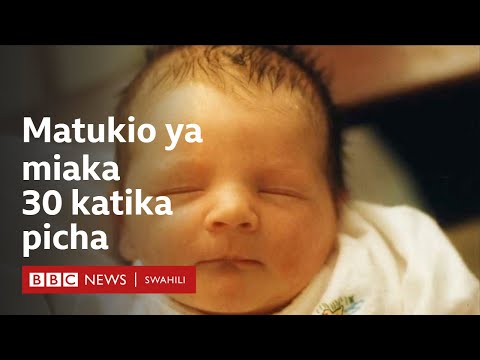 Baba Aliyejitolea Kumpiga Picha Mwanawe Kila Siku Kwa Miongo Miwili