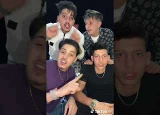  شكون فيكم حسن ههههه