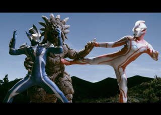 再生怪獣サラマンドラ メビウス