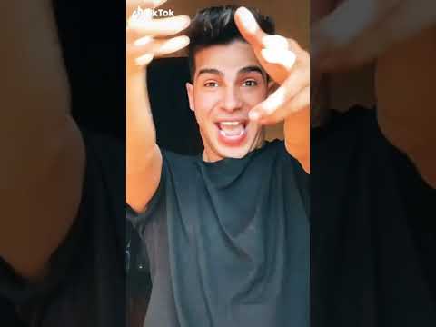 يخربيت شاكلك اموره انا عايز اكلك سنيوره