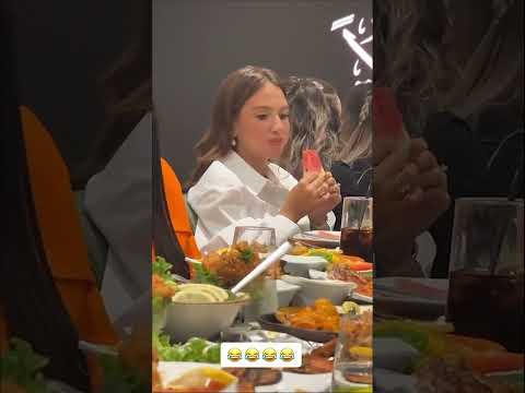 العالم كله بوكل سمك الا سارة