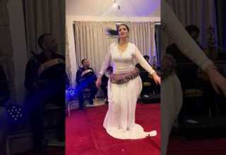 جميلة الحاجب نايضة مع شيخات الاطلس Tamazight Shorts Music