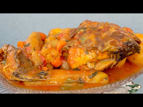 Yiga Okufumba Akatogo Ke Kyenyanja Fish Katogo Matooke Fish Irish Potato Ugandan Food