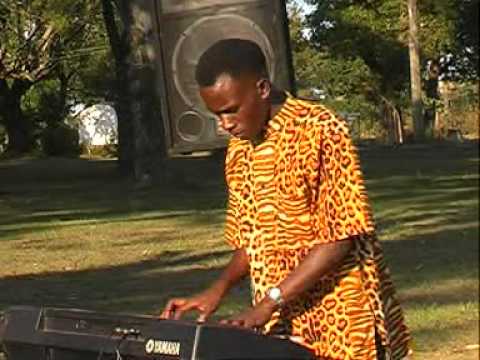 03 Shari Martin Rafiki Pesa