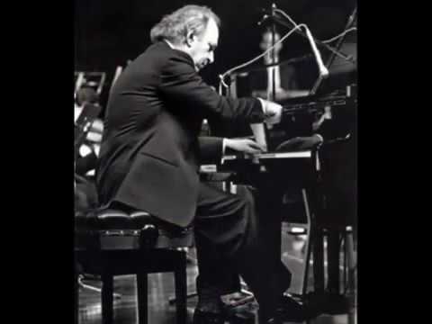 عمر خيرت لعدم كفاية الادلة