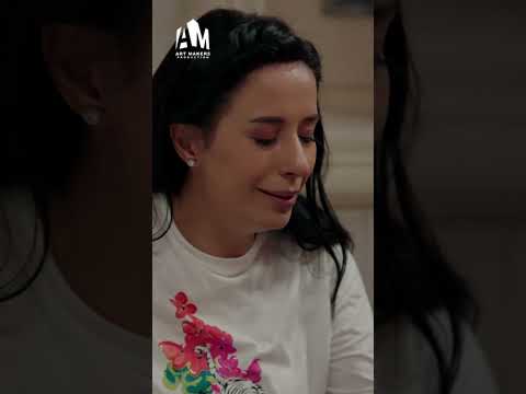 لما تكلمي صاحبتك المعفنة فيديو كول وهي فالحمام