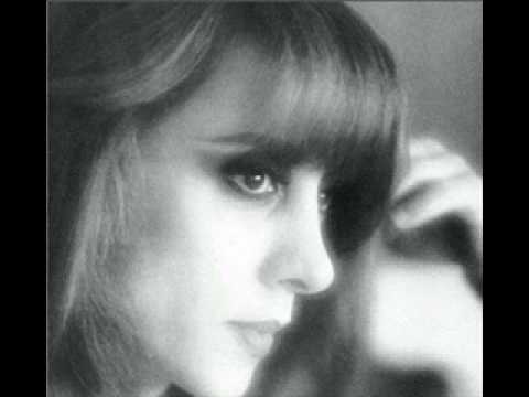 السيدة فيروز لا تعتب علي