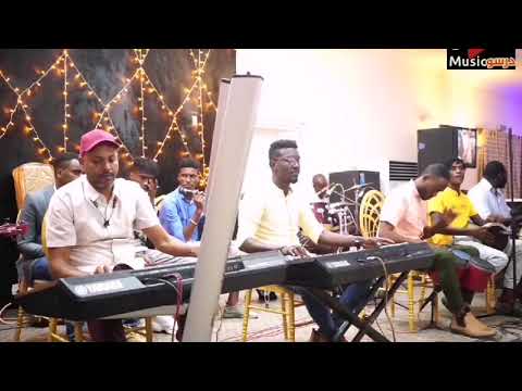 احمد ود قسم الليلة وين يا عينيا