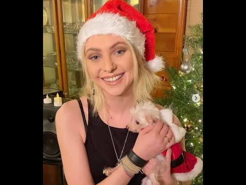 Taylor Momsen Christmas Message 2020