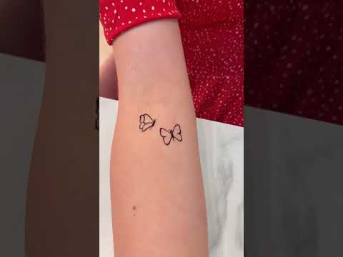 رسم حنه فراشات على اليد Butterflies Henna Design