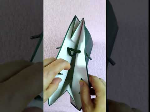 Easy Closing A Gift Bag With Its Own String Close Gift Bag With Handles Shorts