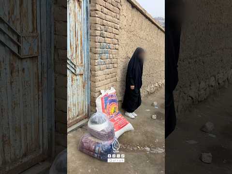 این رمضان نگذاریم کسی گرسنه بماند با یک کمک کوچک امیدی بزرگ بسازیم بنیاد خیریه قطره