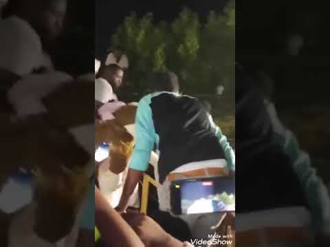 بله ود الاشبه تفاعل الجمهور في غنيه يا زوول