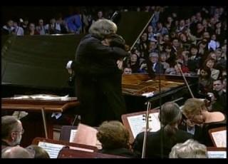  Yundi Li Chopin Piano Concerto No 1 In E Minor Op 11 2000 HQ