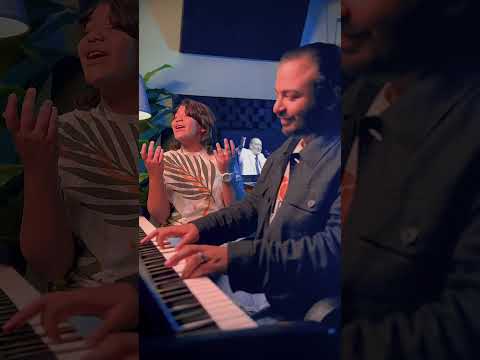 على رمش عيونها