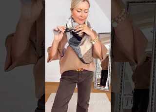 How To Style A Scarf Ootdguide Fashioninspiration Style Outfitconsira Fashiontrends