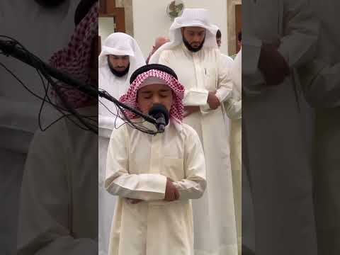 الشيخ أحمد النفيس خلف تلميذه عثمان الحداد