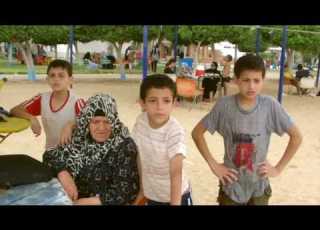 لفي البلاد يا صبية مع عبد الحليم حافظ