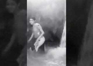  تعز في اب المشنه