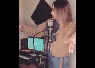 لاتضربني لاتضرب رت الخيزرانه