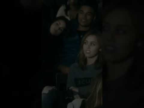 كنت اتعمد النظرة