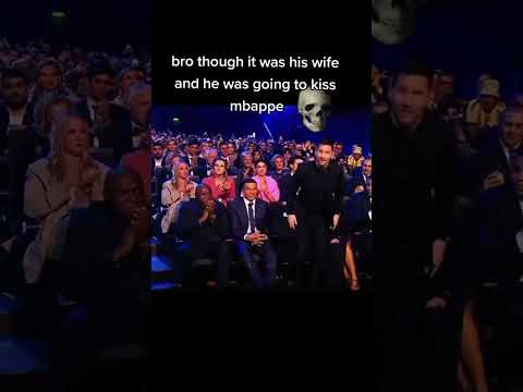 Messi Want To Kiss Mbappe