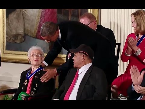 Hidden Figures Katherine Johnson Awarded Presidential Medal Of Freedom In 2015