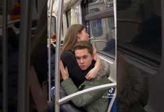 TikTok 男の人おっぱいの感触顔で味わってるよね Short